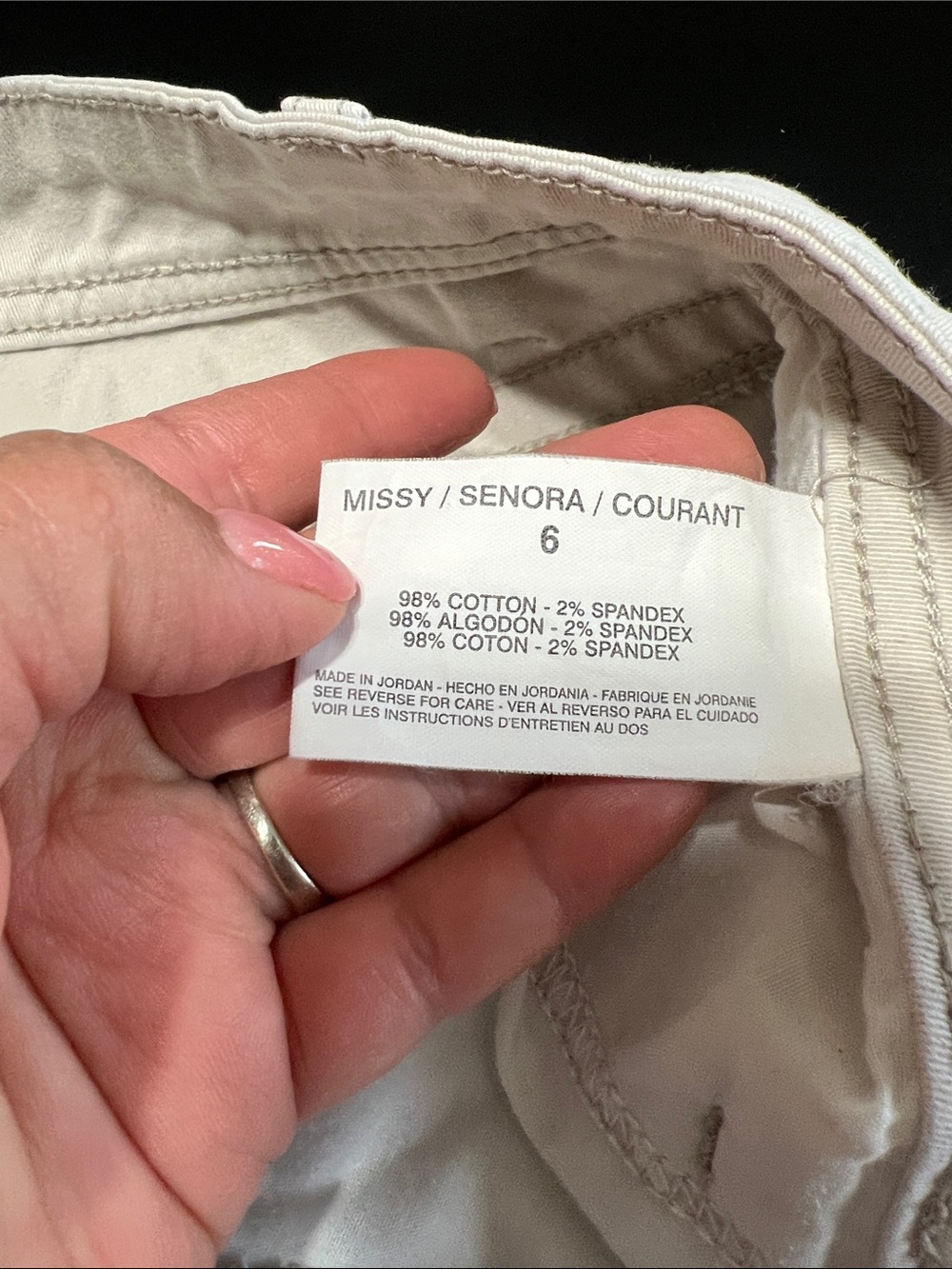 Women's White Bermuda Shorts — Tailored Everyday Style - Picture 3 of 10